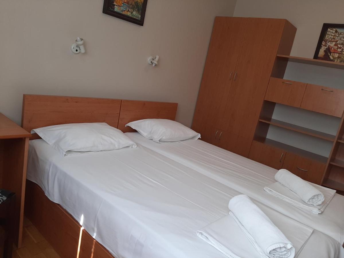 Guest House Diel Veliko Tărnovo Exteriör bild