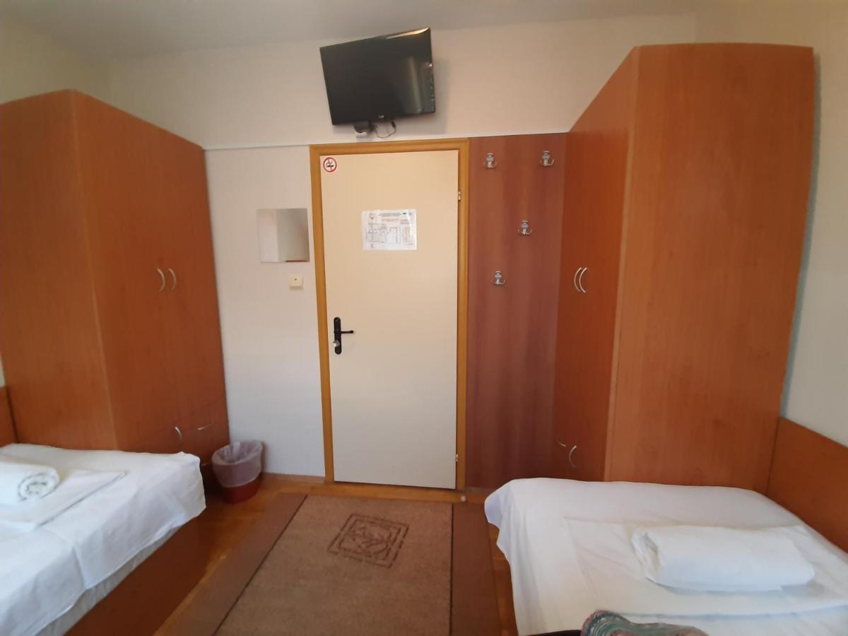 Guest House Diel Veliko Tărnovo Exteriör bild