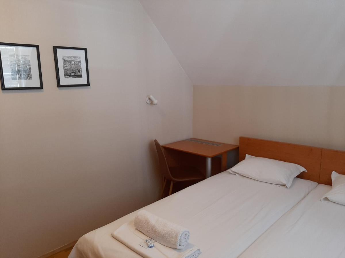 Guest House Diel Veliko Tărnovo Exteriör bild