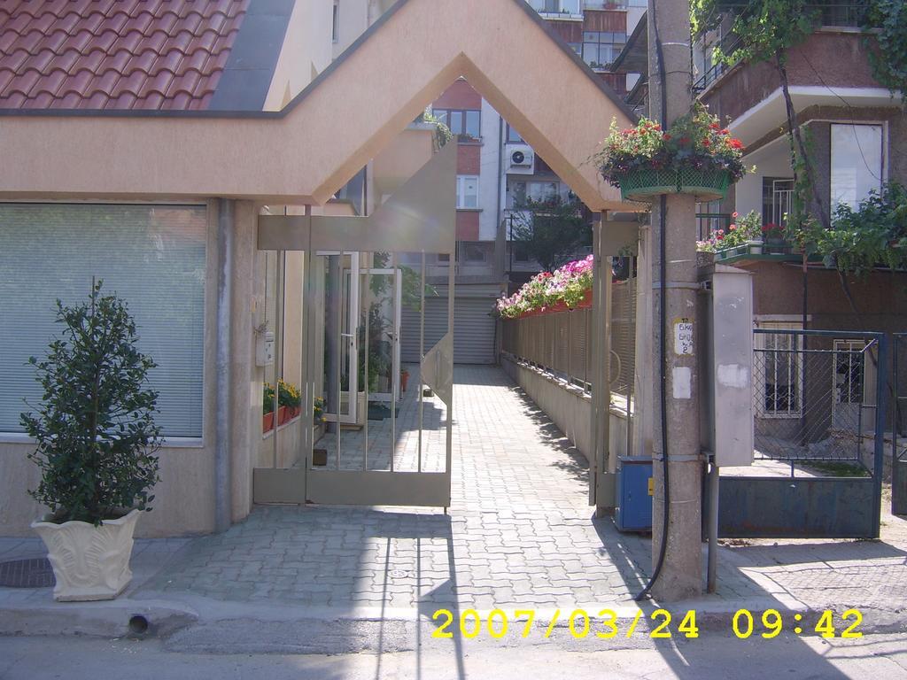 Guest House Diel Veliko Tărnovo Exteriör bild